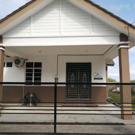 Simple Home By Aimie Fully Aircond Dungun Bagian luar foto