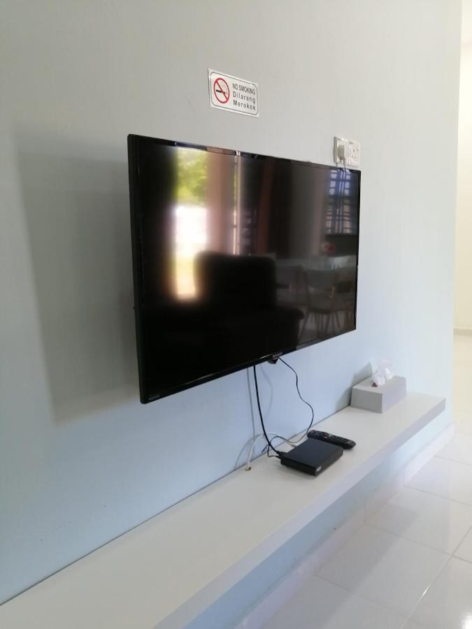 Simple Home By Aimie Fully Aircond Dungun Bagian luar foto